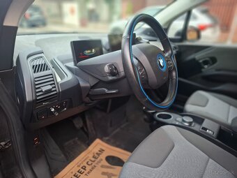 Predám BMW i3 120A zdravie batérie 97 % - 8