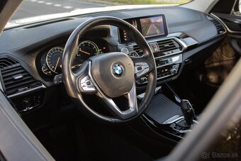 BMW X3 xDrive20d Luxury Line A/T - 8