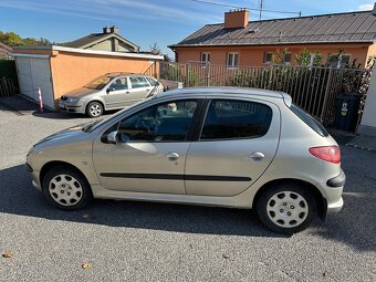 Peugeot 206 - 8