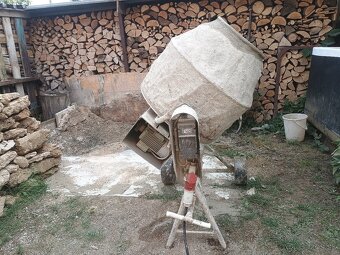 Stavebná miešačka - 8