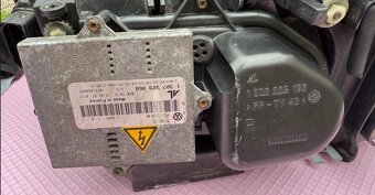 Predám xenónové svetlá (xenóny) z VW Sharan - 8