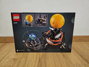 LEGO TECHNIC Space sety NEOTVORENÉ - 8