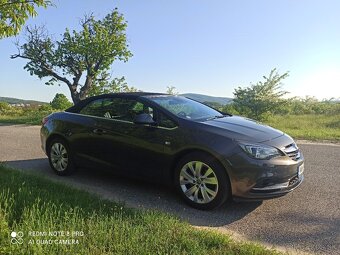 Opel Cascada cabrio 1.6 benzín, koža - 8