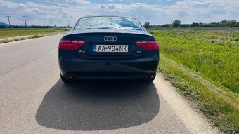 AUDI A5 2,7 TDI rocnik 2008 - 8
