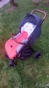 Kočík Britax - 8