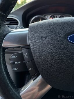 FORD FOCUS 1.8 TDCi - 8
