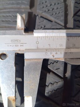 Zimné pneumatiky 235/35 R19 - 8