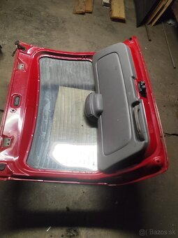 Kia Rio zadné kufrové dvere - 8