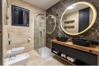 PREDAJ - Komfortný zariadený penthouse - SUKOŠAN - 8