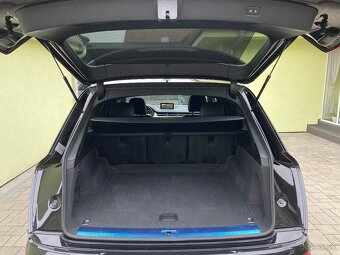 AUDI Q7 3.0 tdi 200kW , 3x S-line , r.v. 2019 , Slovenske - 8