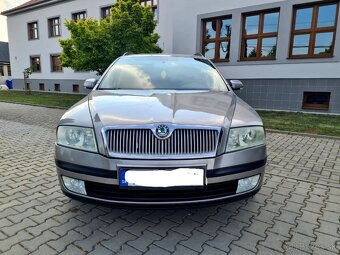 Škoda Octavia 2 Combi 2,0TDI 103KW 140"PS Elegance - 8