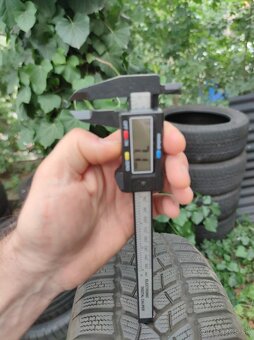 Zimne Firestone Winterhawk 3, 205/60/R16, 4ks, dot:3619, 7mm - 8