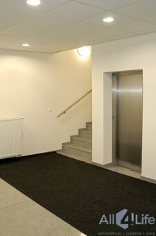 Investičná príležitosť: Moderná budova na bytový projekt v P - 8