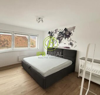 3-izb. byt s veľkou terasou a parkovaním v novostavbe v Pezi - 8