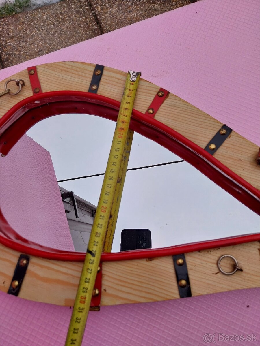 Chomut zrkadlo 35€ - 9