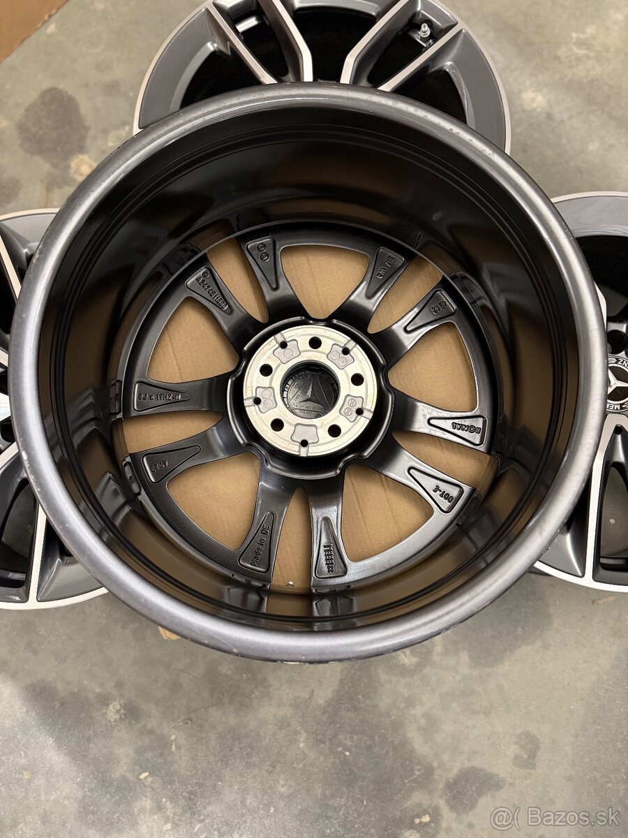 Nepoužité hliníkové disky 5x112 R19 Mercedes Benz GLB AMG - 9