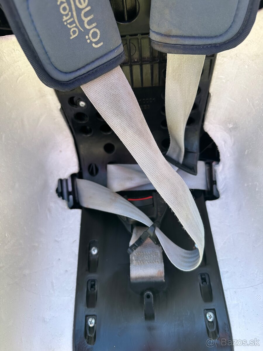 Britax Römer Dualfix otočná - 9