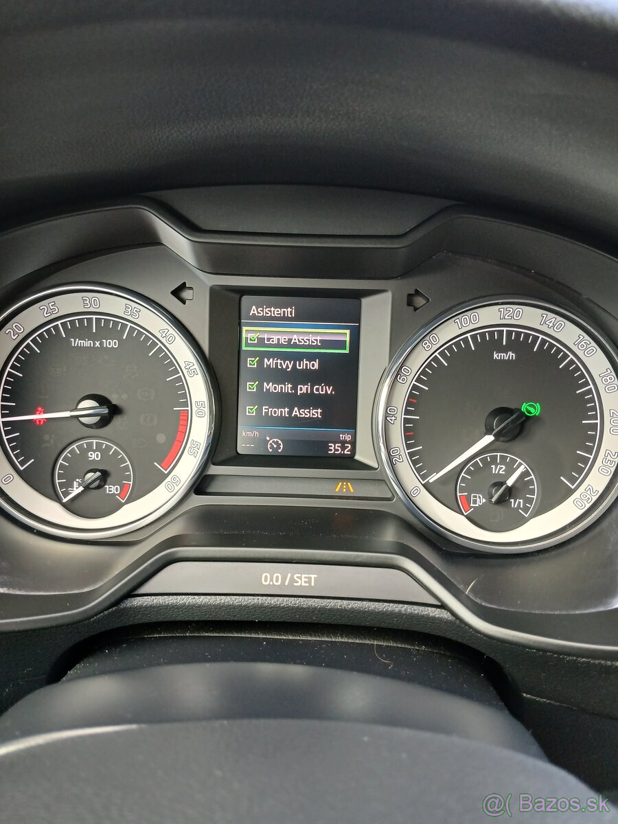 Škoda octavia combi 2,0 Tdi 110kw 6st dsg - 9