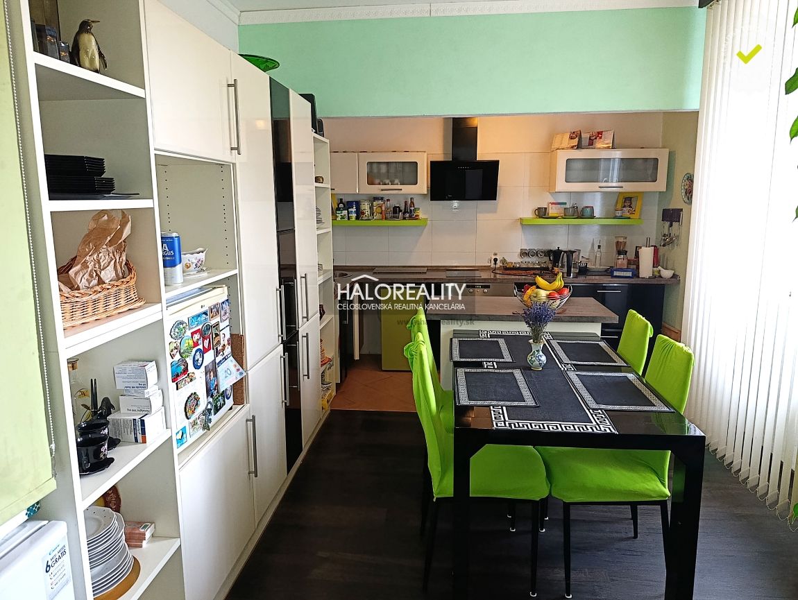 HALO reality - Predaj, rodinný dom Nováky - EXKLUZÍVNE HALO - 9