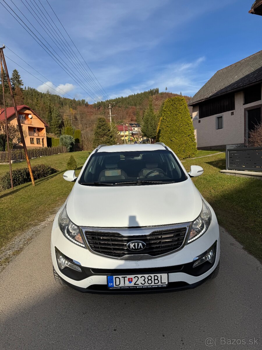 KIA SPORTAGE 1.7 CRDI 85KW RV2013 - 9