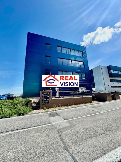 "PRENAJATÉ" Prenájom prízemie priestory novostavba pri MA - 9