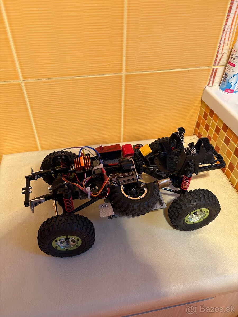 Rc expedičný model unimog 406 1/10 - 9