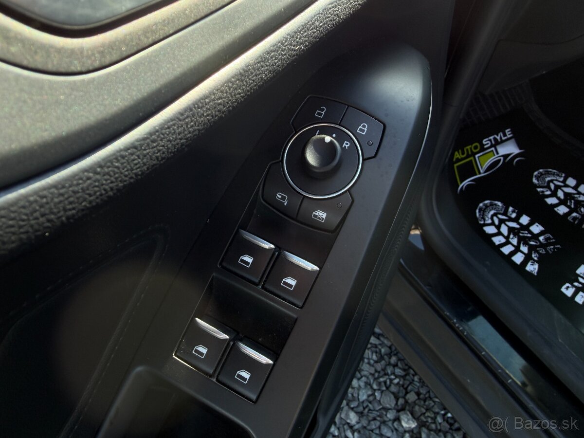 Ford Focus Kombi 1.5 EcoBlue Active A/T - 9