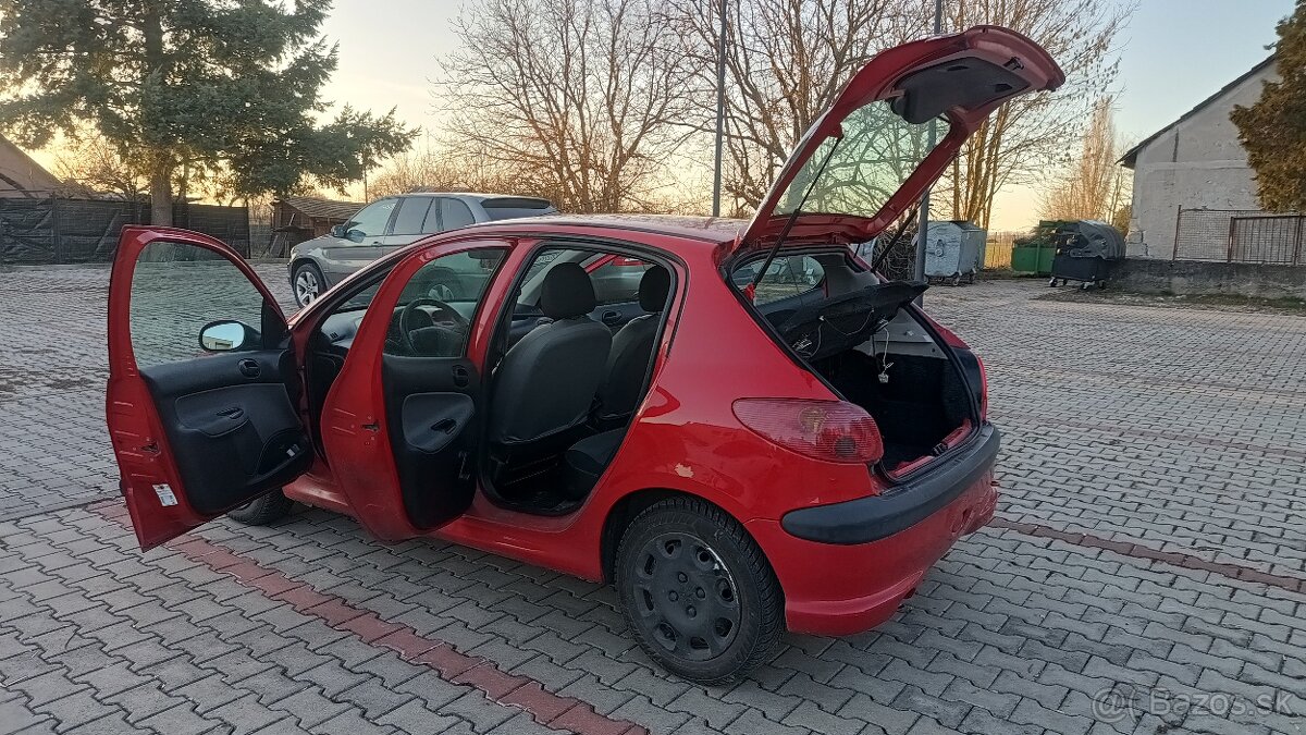 Peugeot 206 - 9