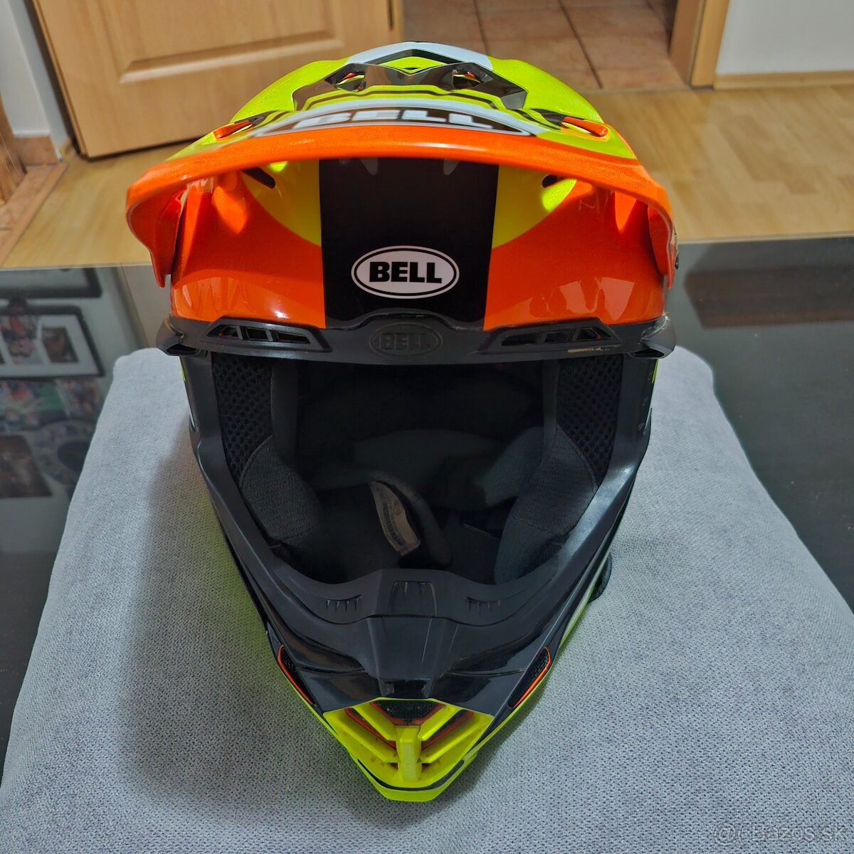 Prilba Bell s mips veľkosť M - 9