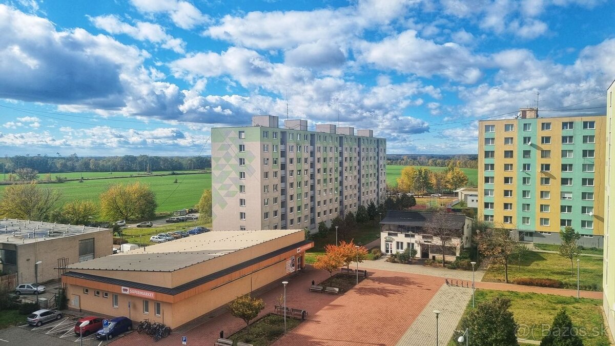 Rezervované - Čiastočne zrekonštruovaný bytík s loggiou - 9