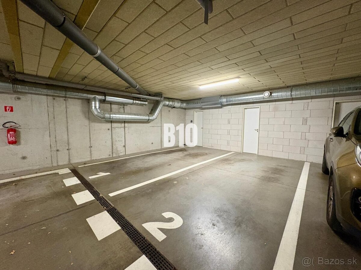 Novinka - novostavba - garážové státie - 9