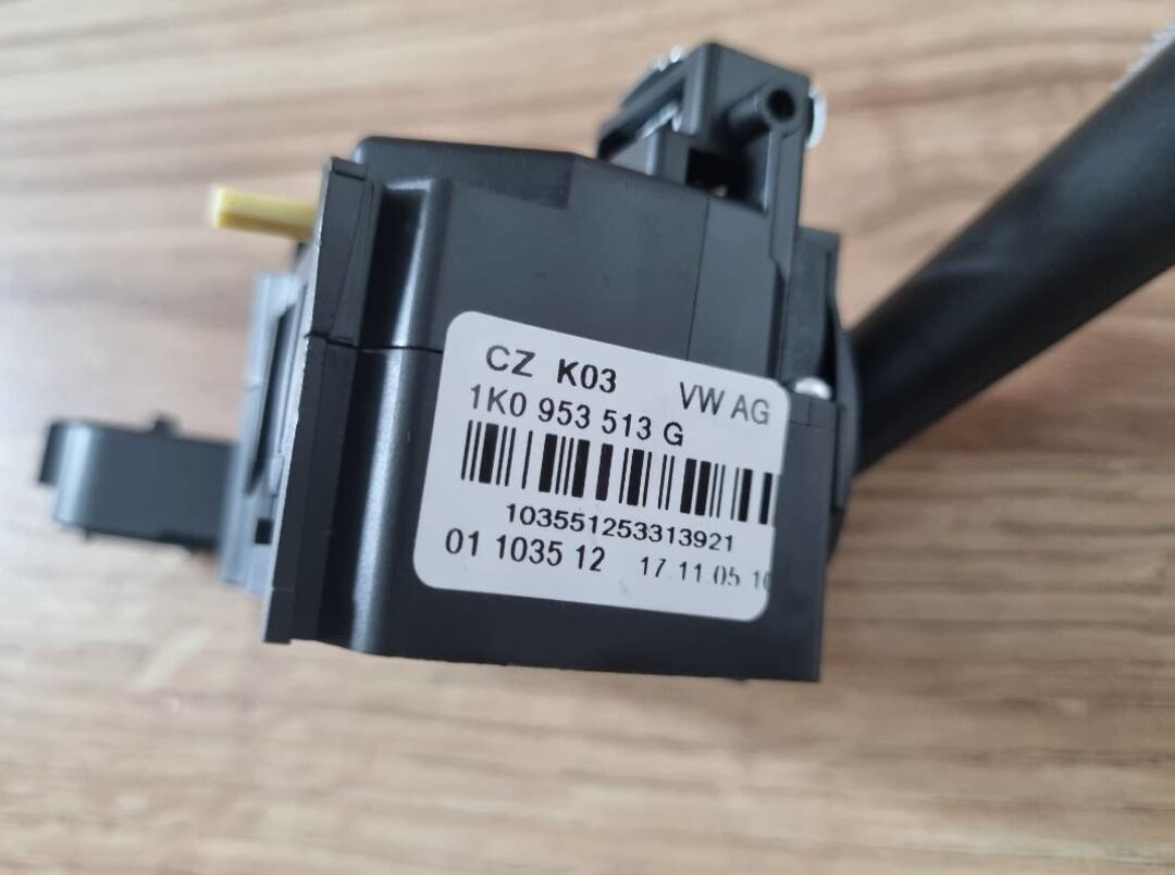 Páčka TEMPOMATu OCTAVIA SUPERB YETI GOLF PASSAT - 9