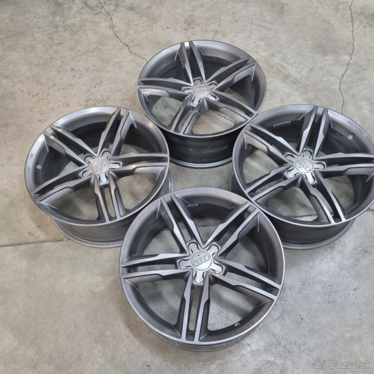 Hliníkové disky 5x112 R18 8J ET42 - 9