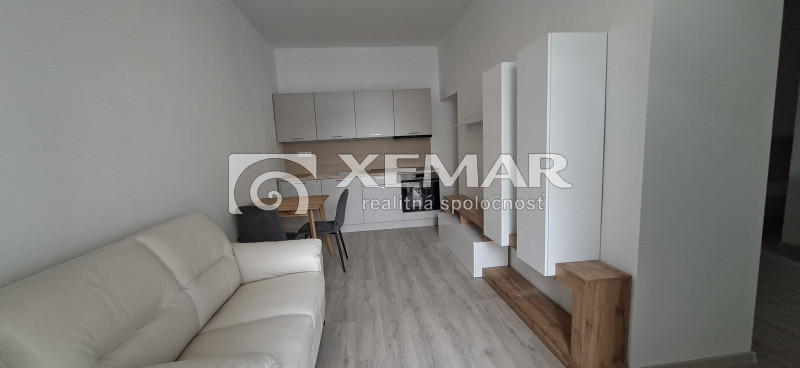 Na prenájom 2 izbový byt v Banskej Bystrici - 9