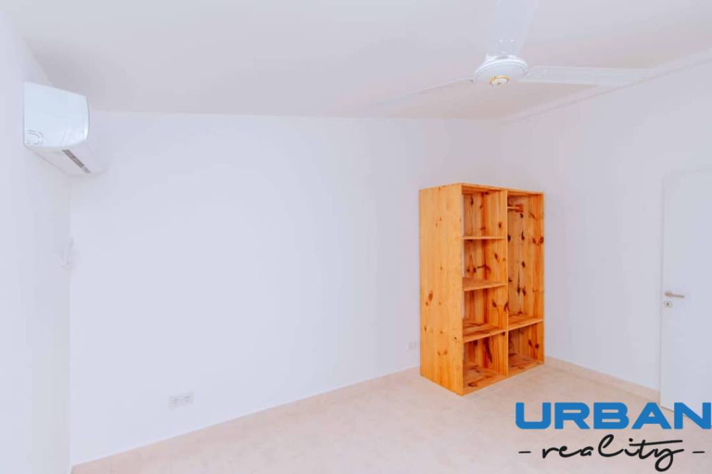 3 IZBOVÝ BYT, FUMBA TOWN MOYONI - 9