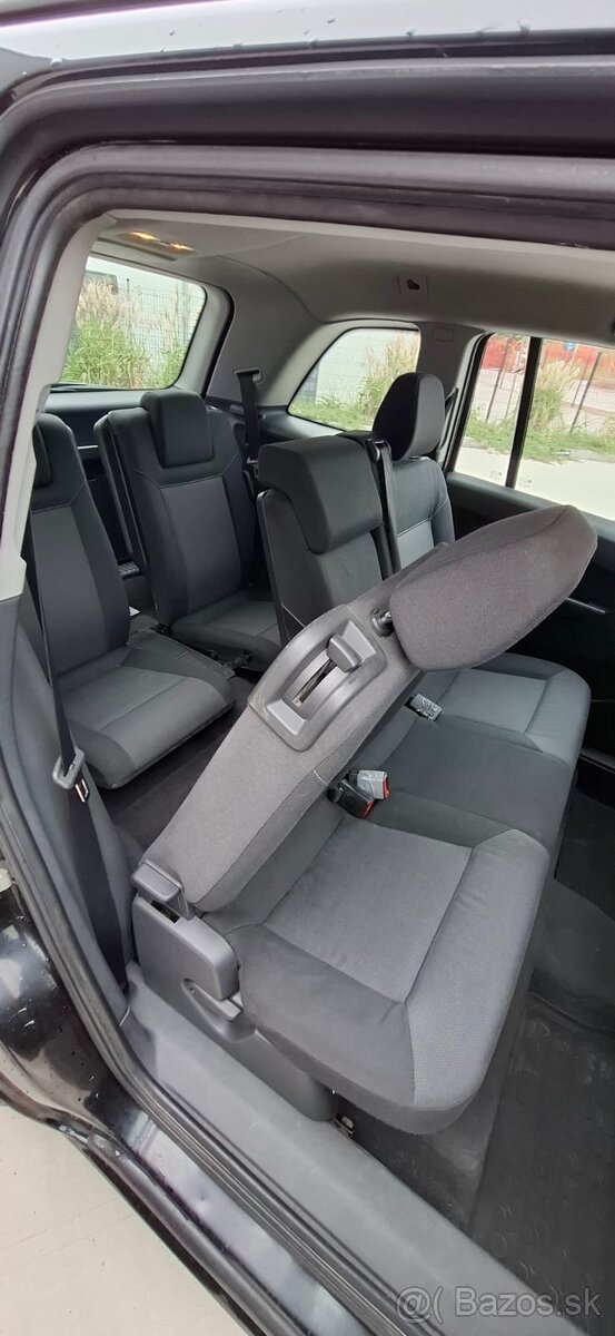 Predám Opel Zafira 1.9 CDTI 7miest - 9