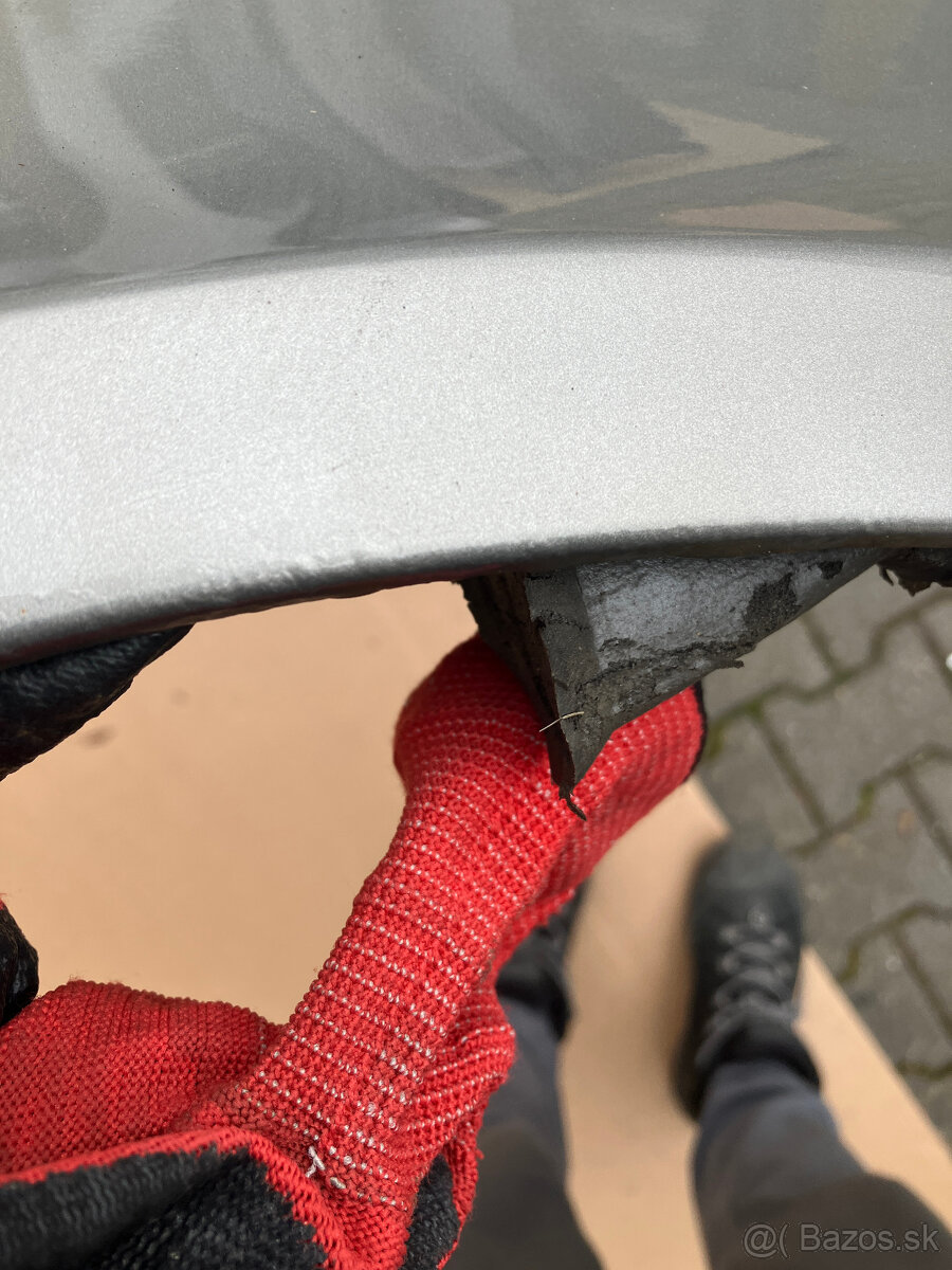 predni blatnik skoda octavia 2 II levy 9202 - 9