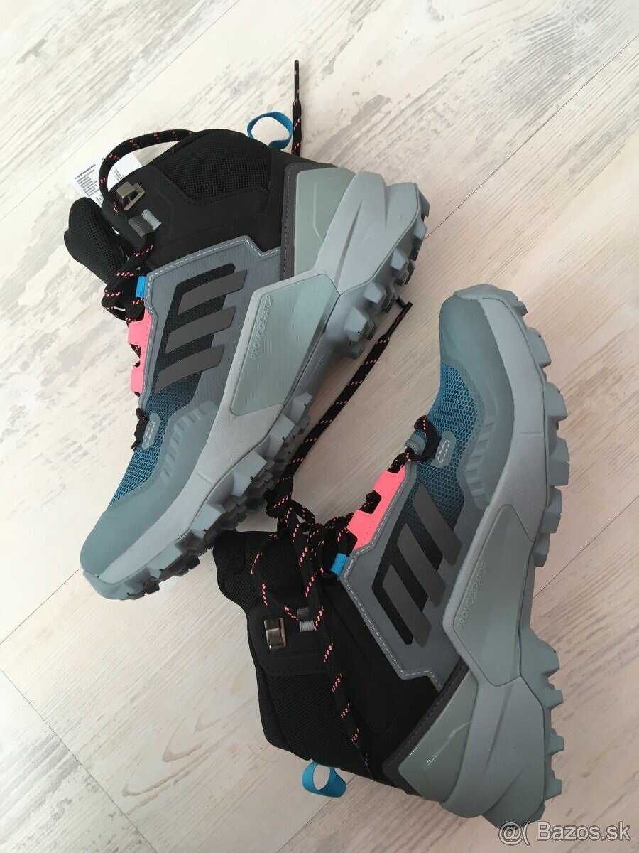 Adidas Terrex - NOVÉ - 9