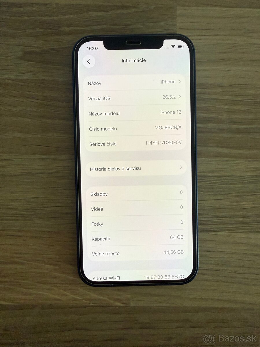 Predám iPhone 12 64GB modrý + obaly a sklá - 9