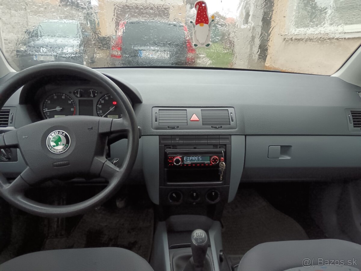 skoda fabia - 9