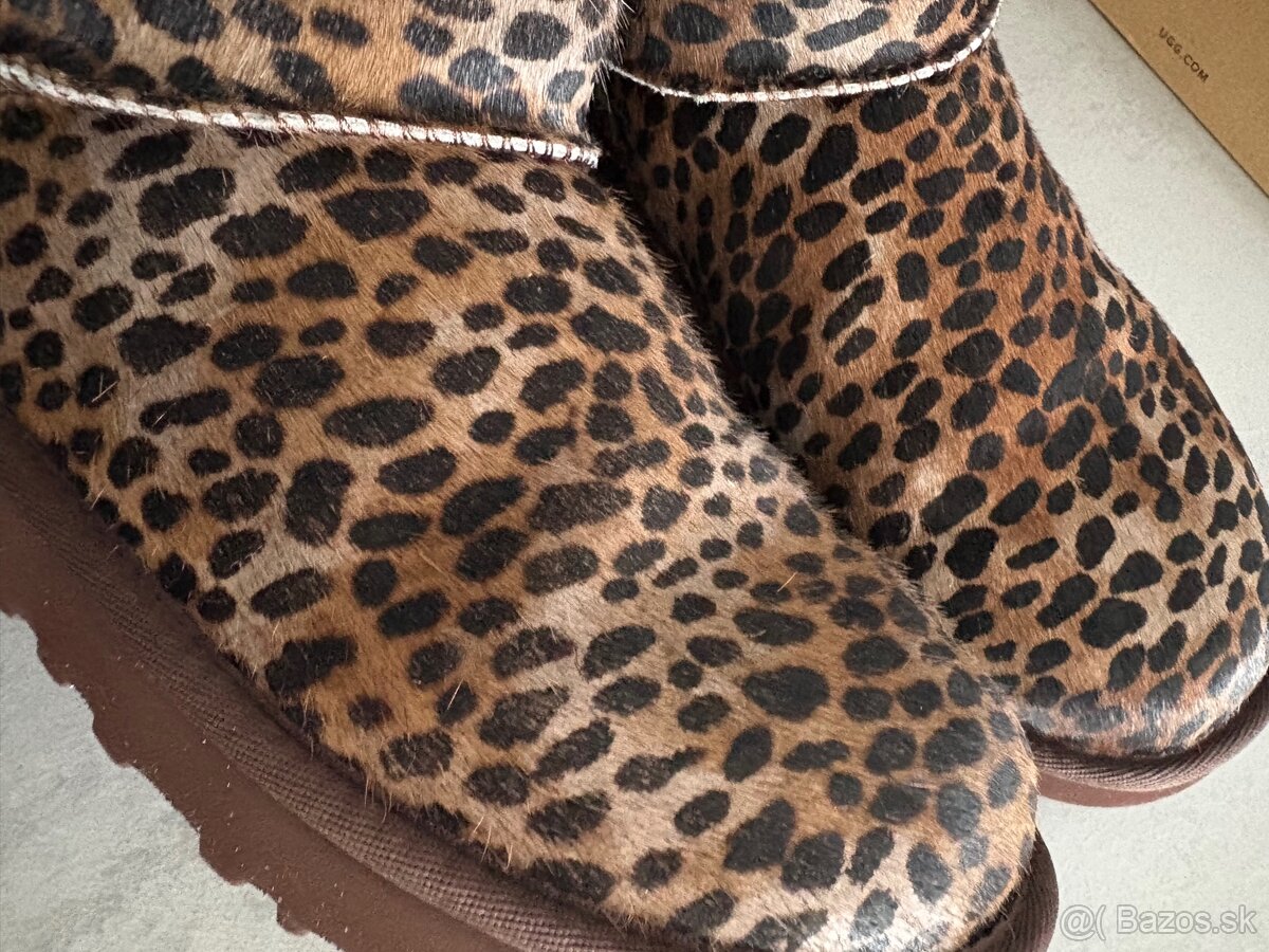 Ugg Classic ultra mini Caspian, pc 190€ - 9