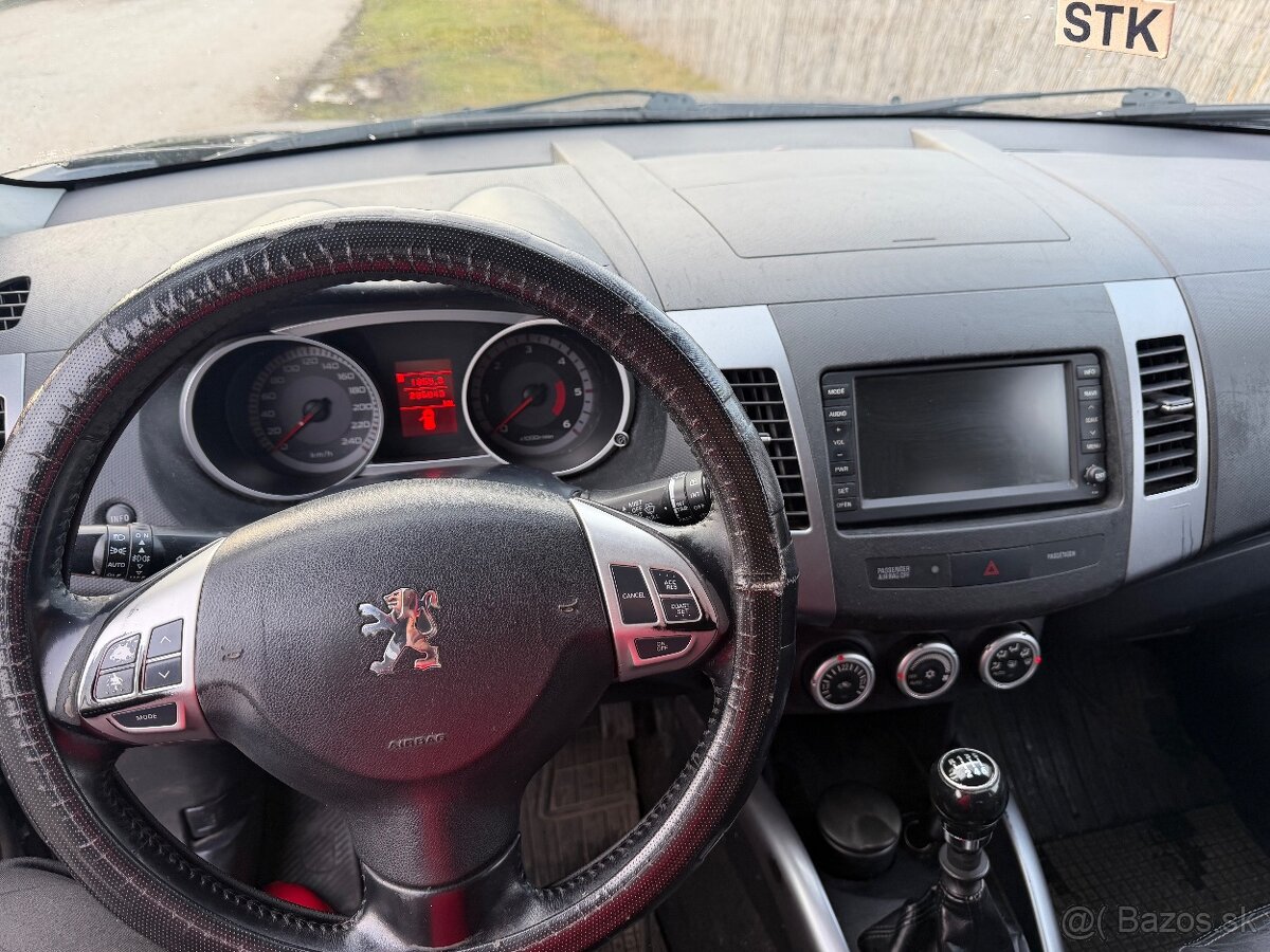 Peugeot 4007 2.2 HDI 4x4 (SUV) - 9