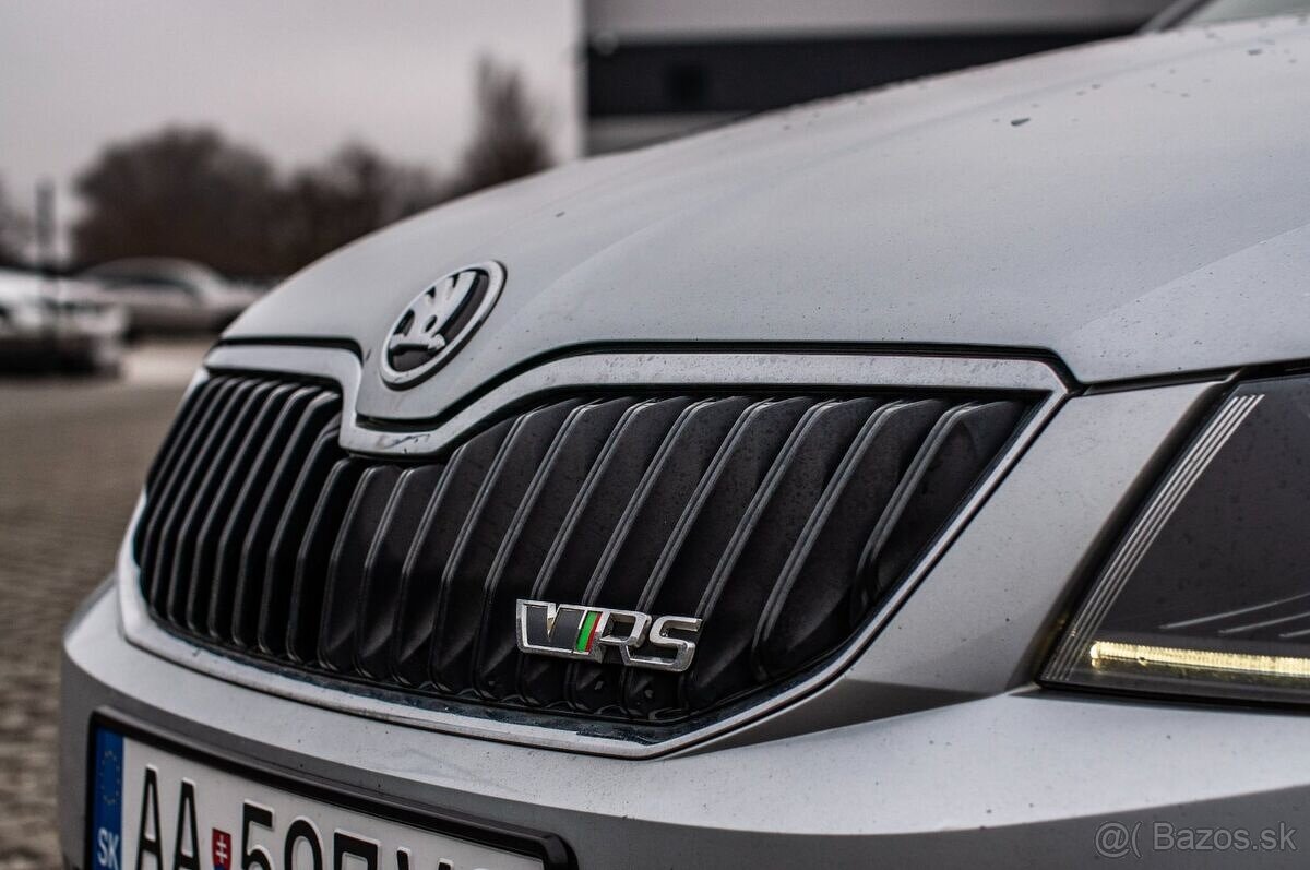ŠKODA OCTAVIA 3 RS 2.0 TDI - 9