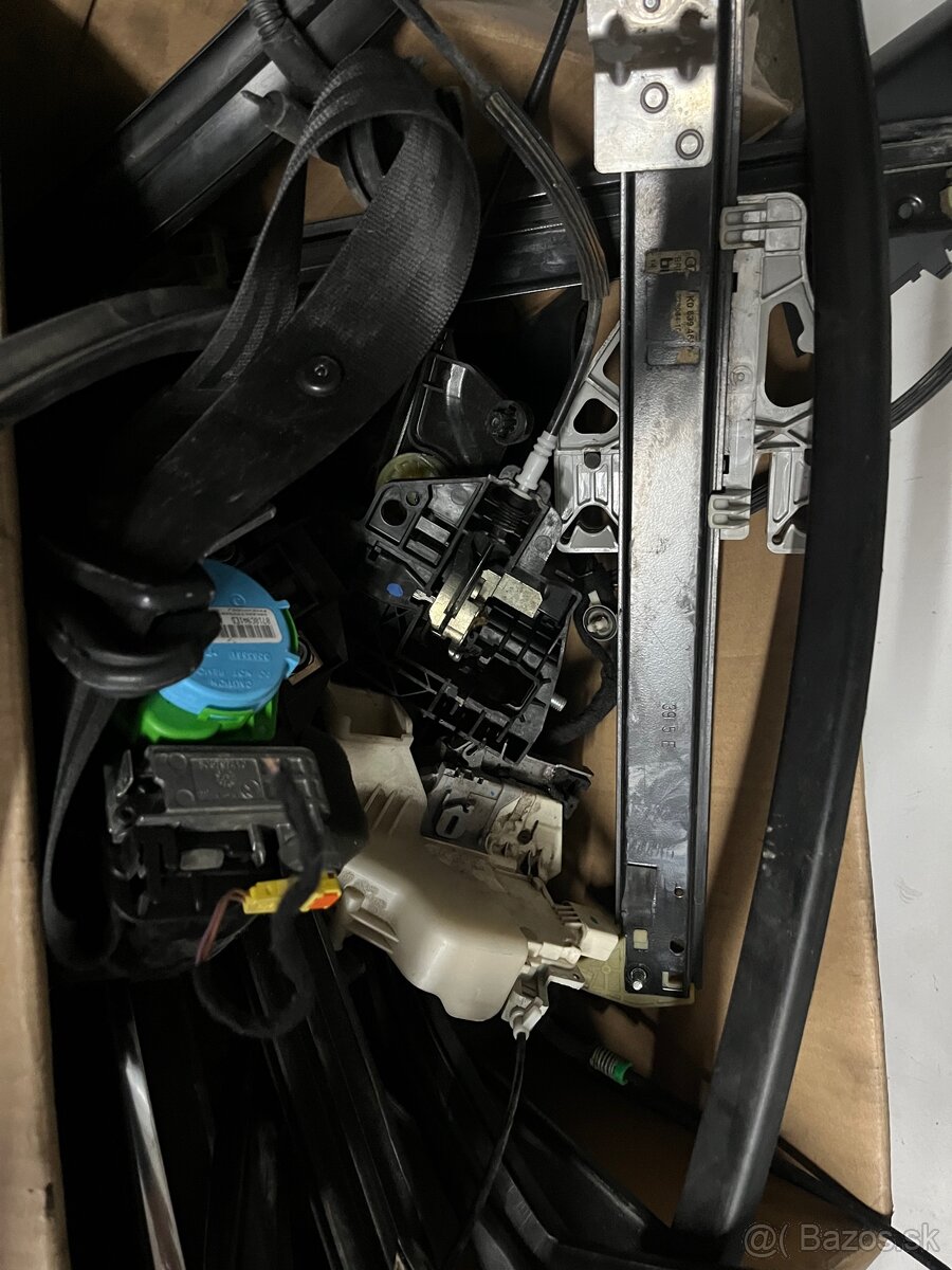 Dvere diely Audi a4 b8 2008-15 avant - 9