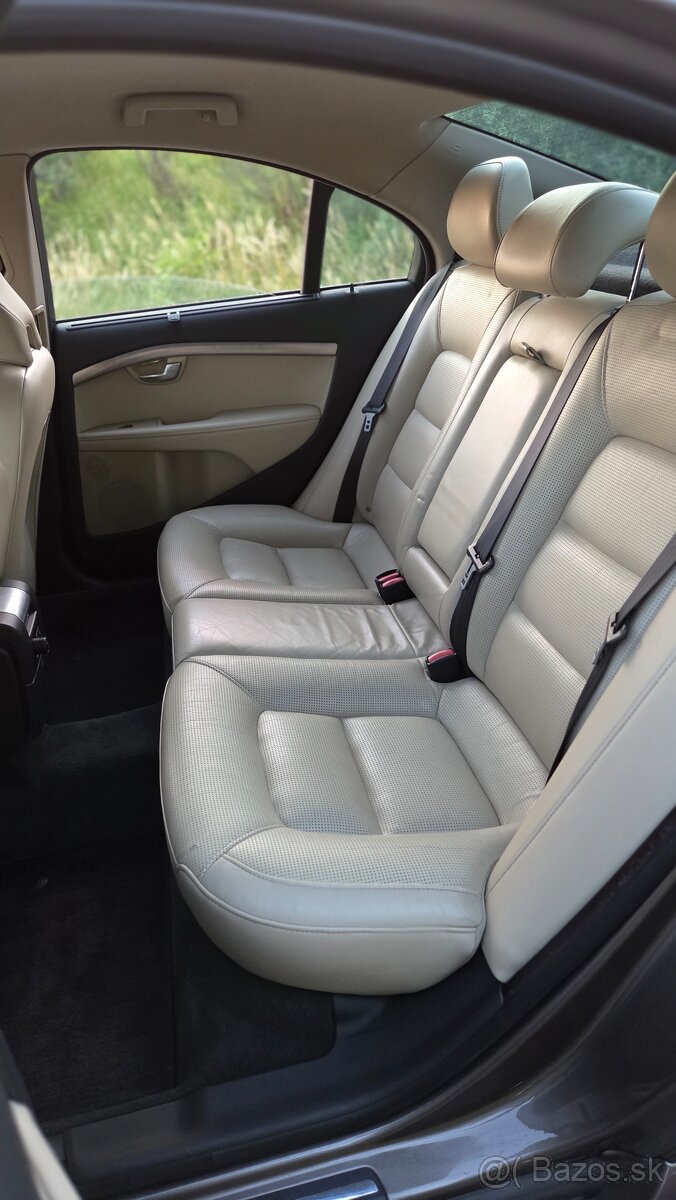 Volvo S80 T6 AWD - 9