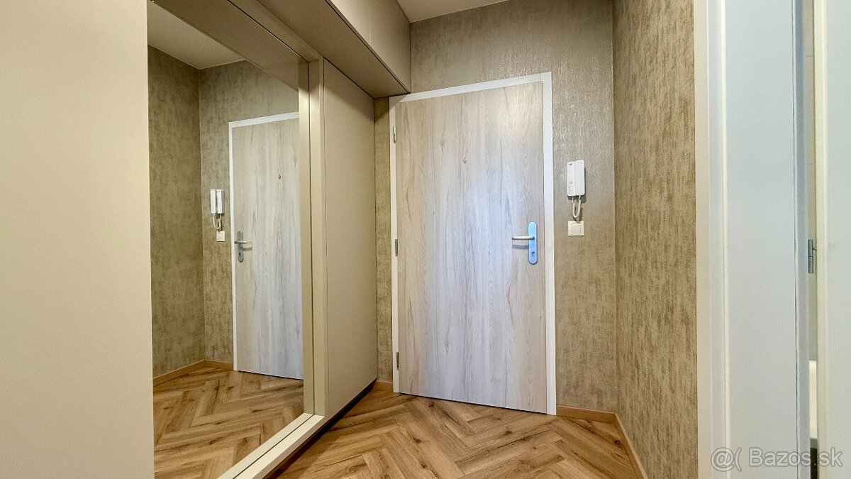 2- Izbový moderný byt na predaj s výhľadom na mesto. - 9