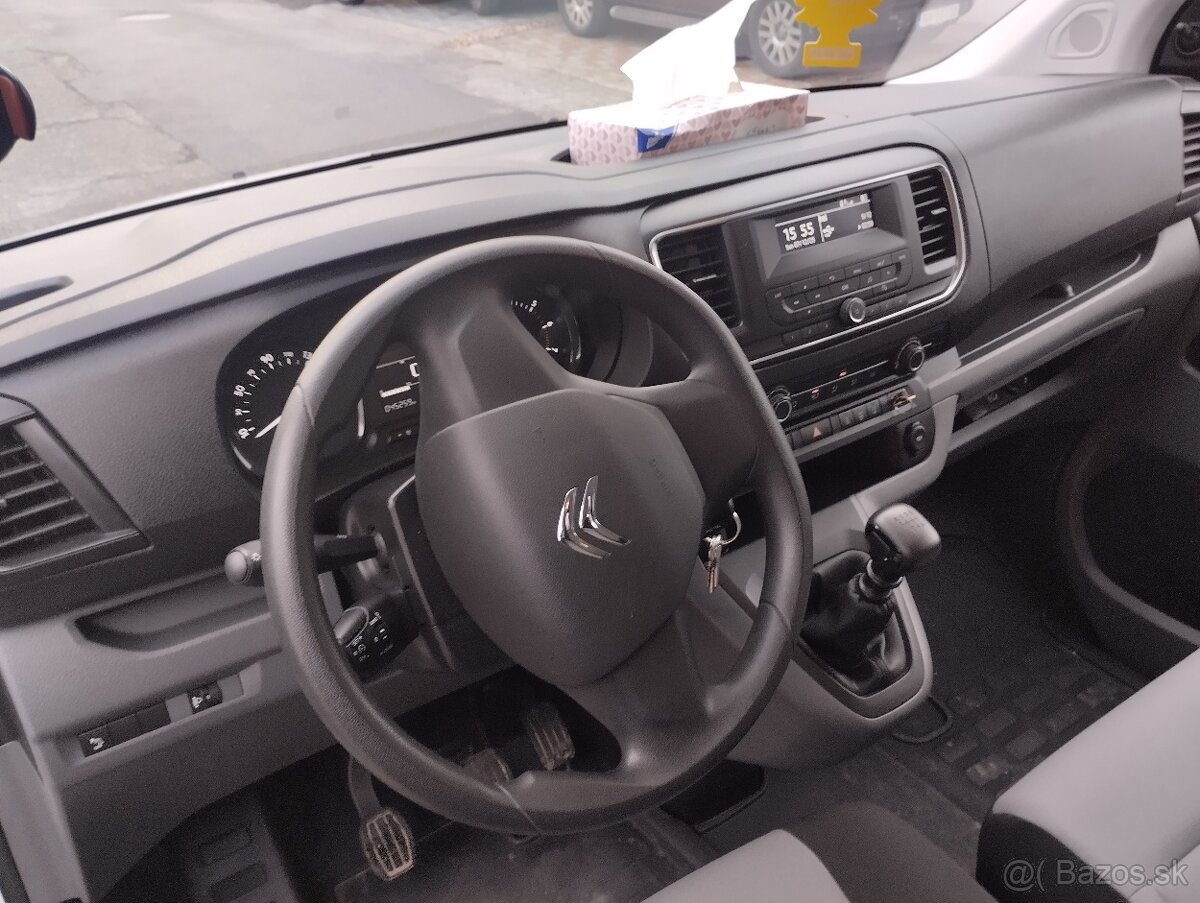 Citroen Jumpy Combi Comfort XL BlueHDi 150, biela - 9