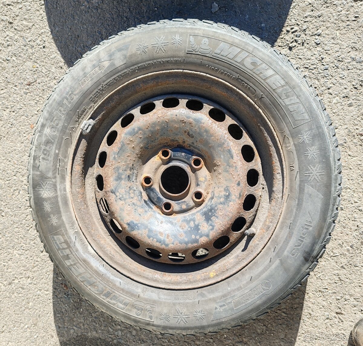 195/65R15 - 9