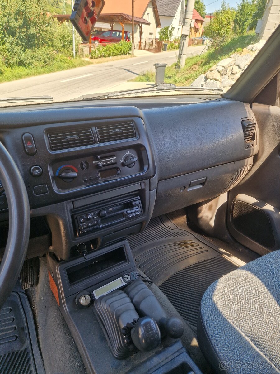Mitsubishi l200 2.5 td - 9