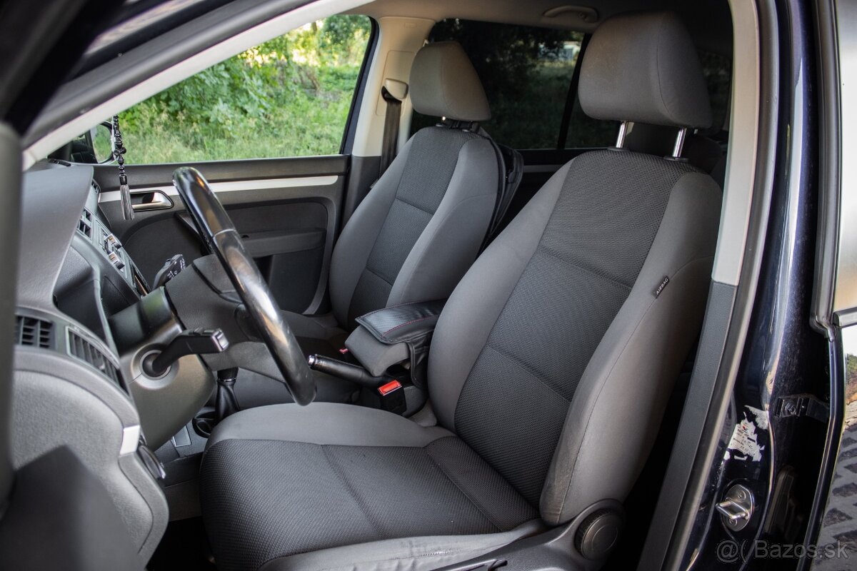 Volkswagen Touran 1.6 TDI BlueMotion Technology Comfortline - 9